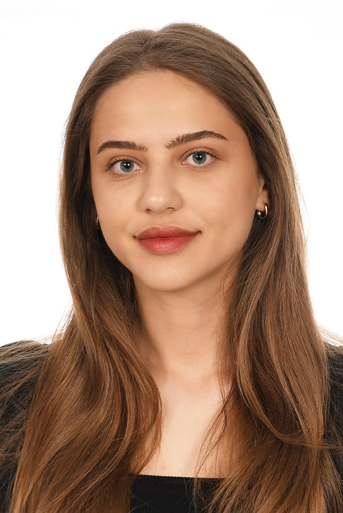 Staf Image - Ardona Hajdaj