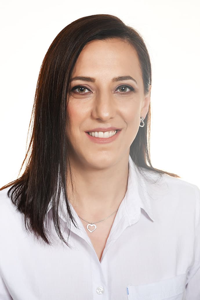 Staf Image - Janina Xërxa